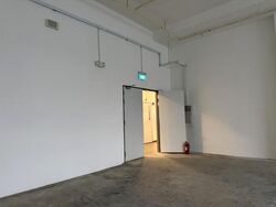 Hh @ Kallang (D13), Factory #637361331